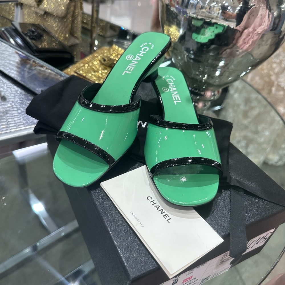CHANEL Mint Green Mules with Black Accents